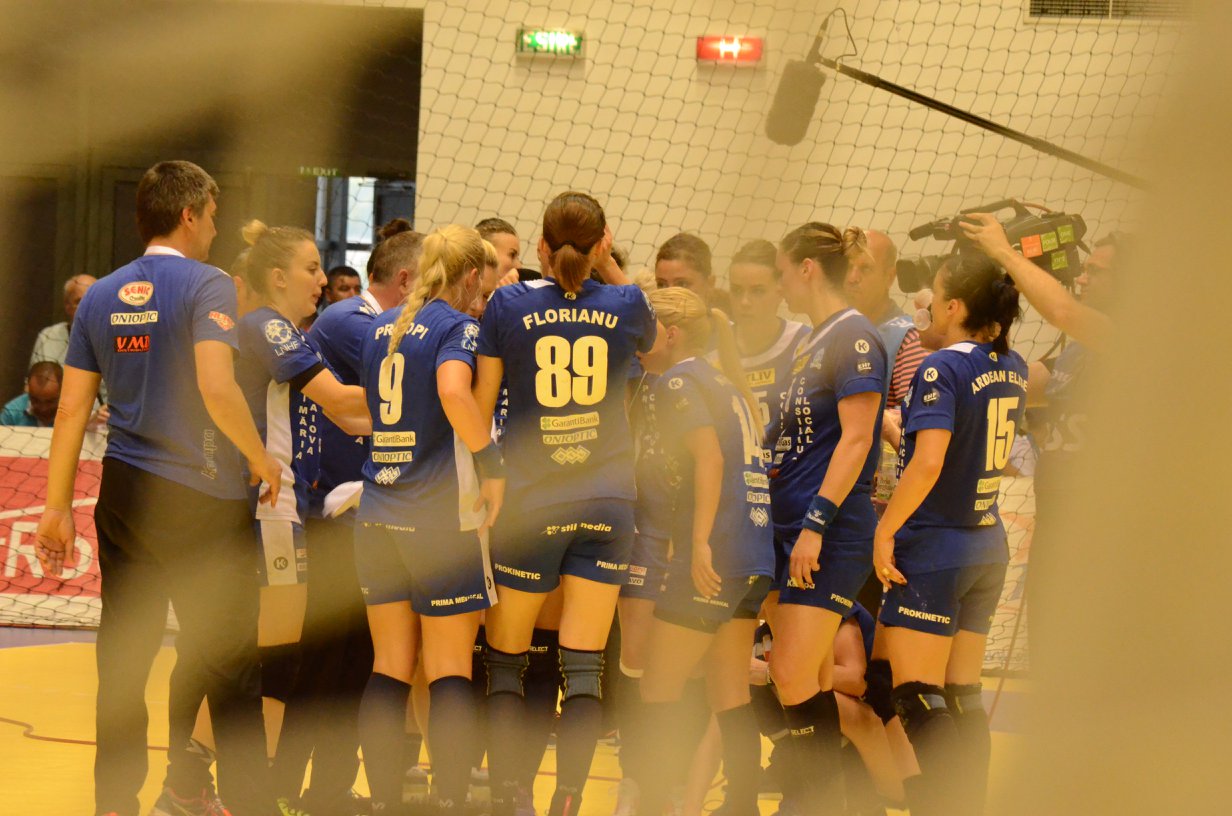 Handbal feminin: Rapid - Craiova, meciul ramas restant din ...