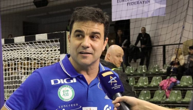 martin-ambros-nationala-de-hanbal-feminin