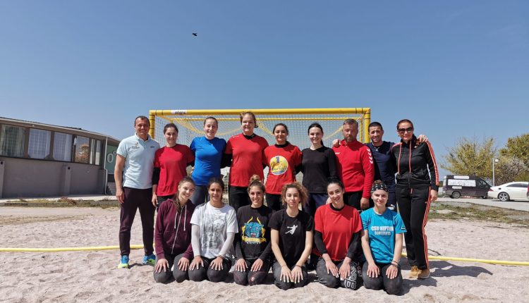 nationala-senioare-beach-handball